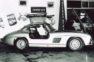 メルセデス・ベンツ「300SL」